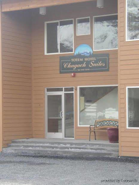 Totem Hotel And Suites Valdez Oda fotoğraf