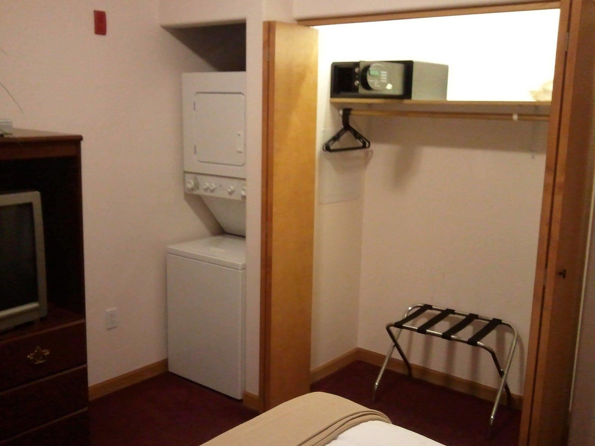 Totem Hotel And Suites Valdez Dış mekan fotoğraf