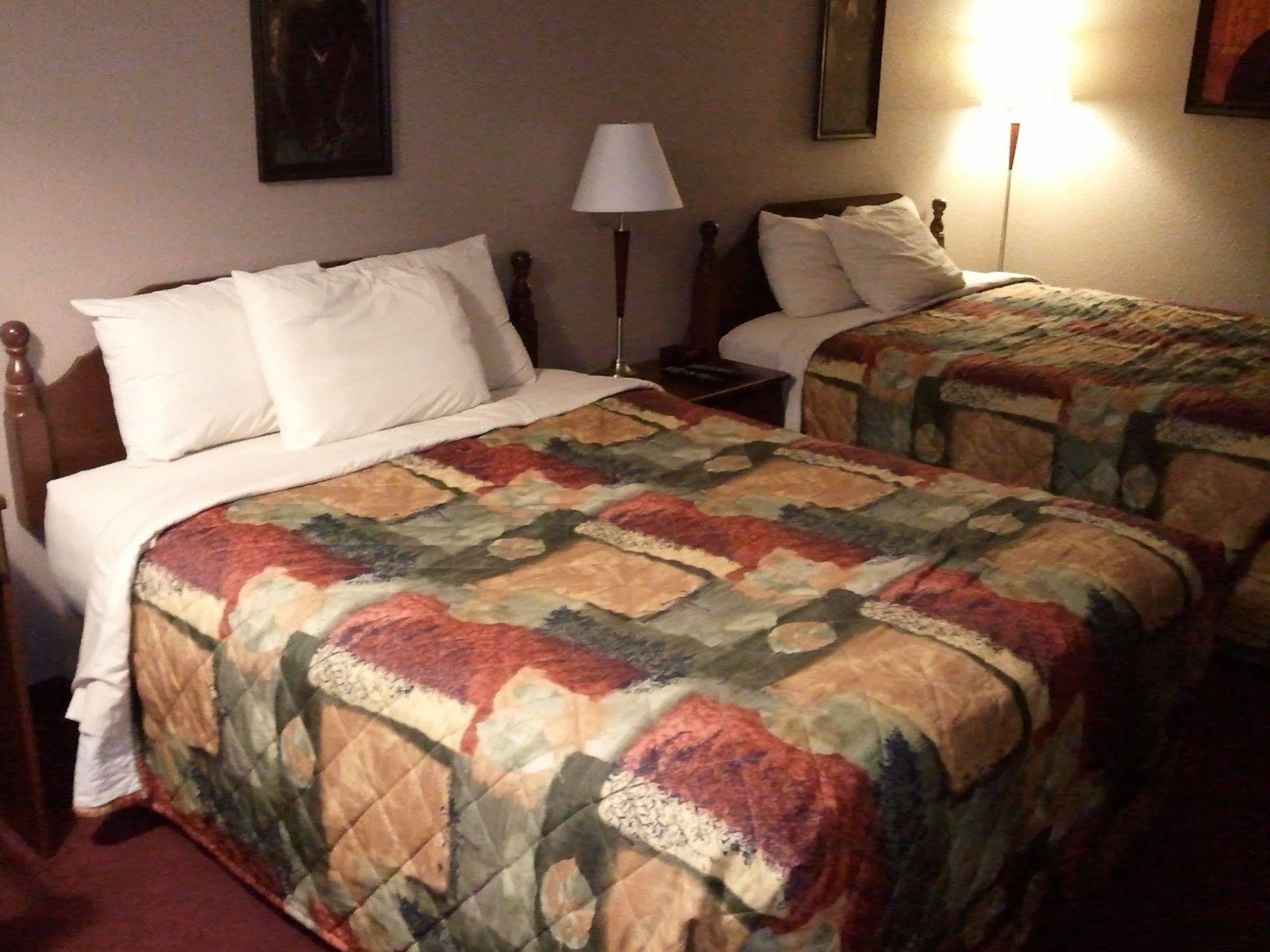 Totem Hotel And Suites Valdez Dış mekan fotoğraf
